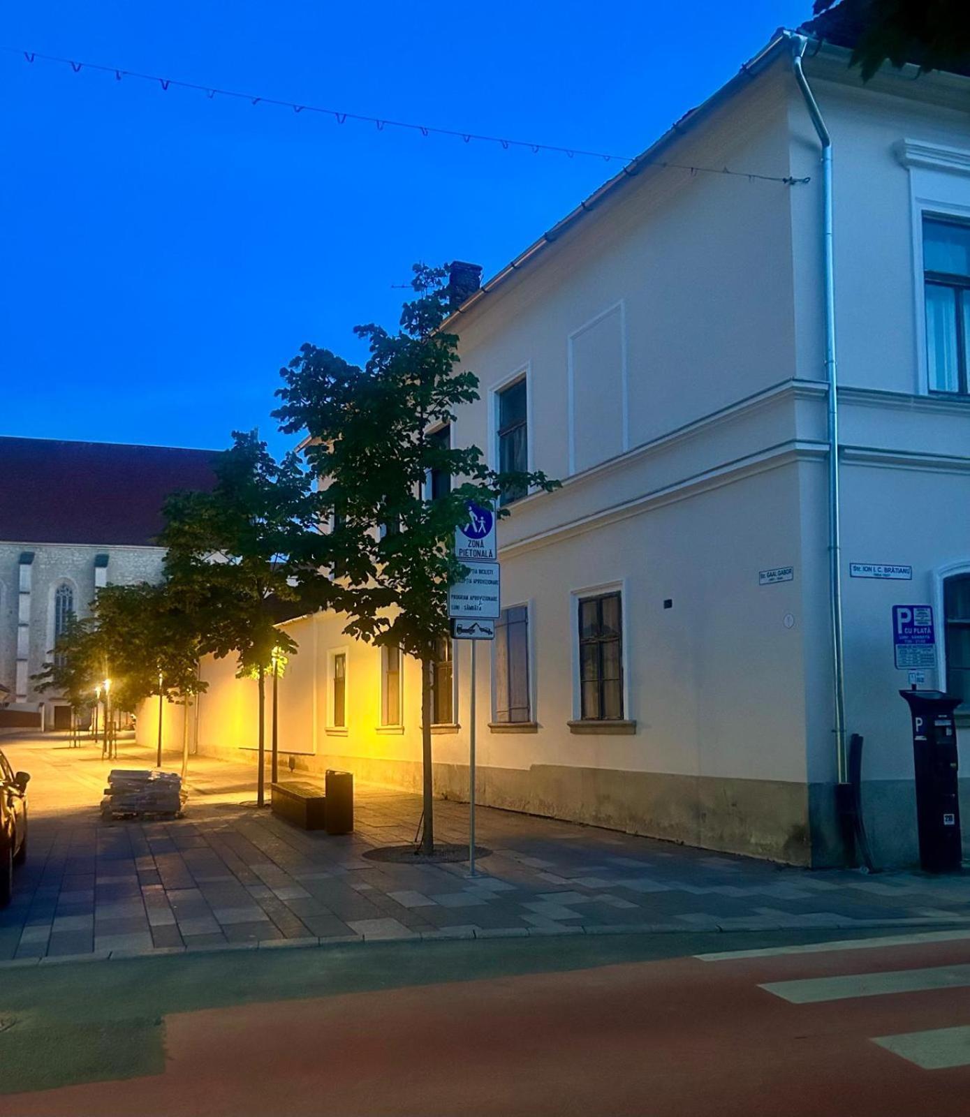 Strada Ion I. C. Bratianu Nr.24 Leilighet Cluj-Napoca Eksteriør bilde