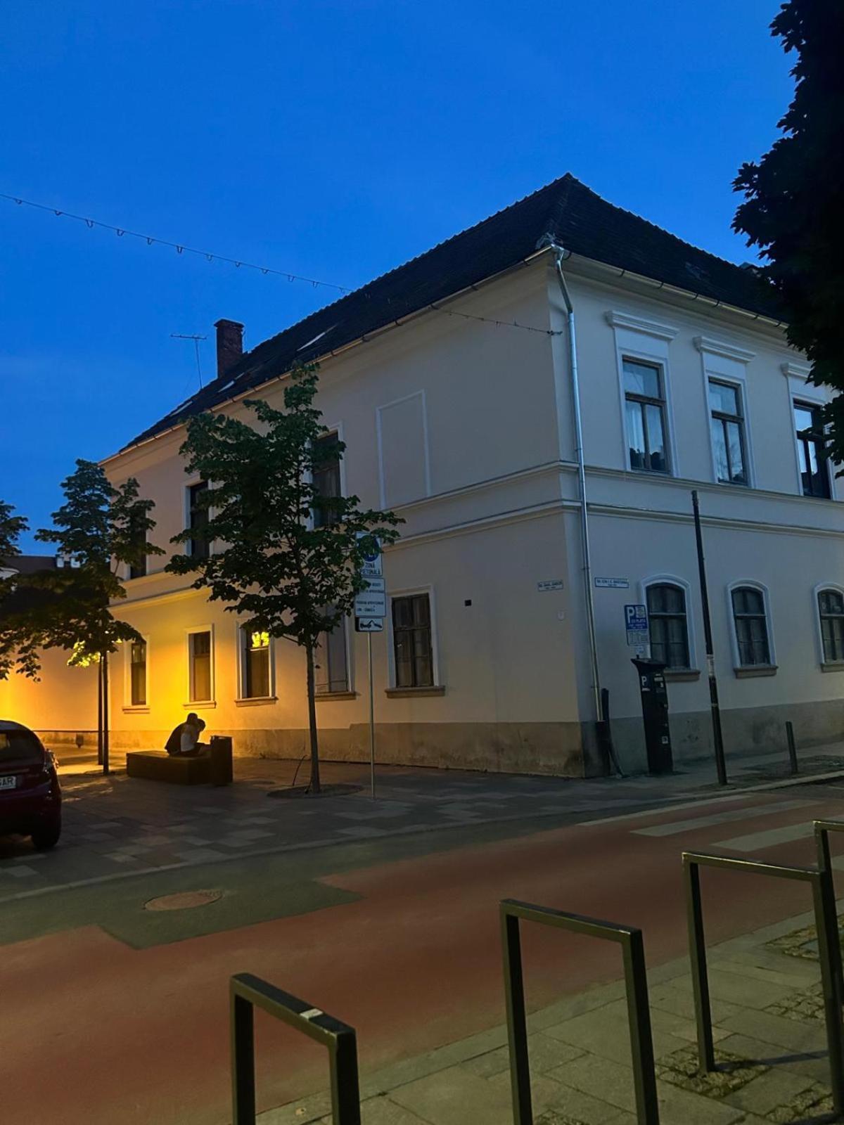 Strada Ion I. C. Bratianu Nr.24 Leilighet Cluj-Napoca Eksteriør bilde